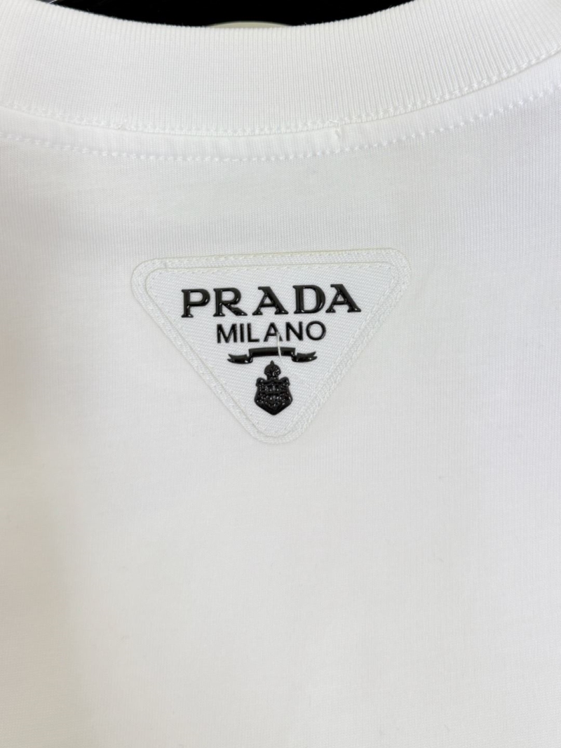 Pra*a t-shirt
